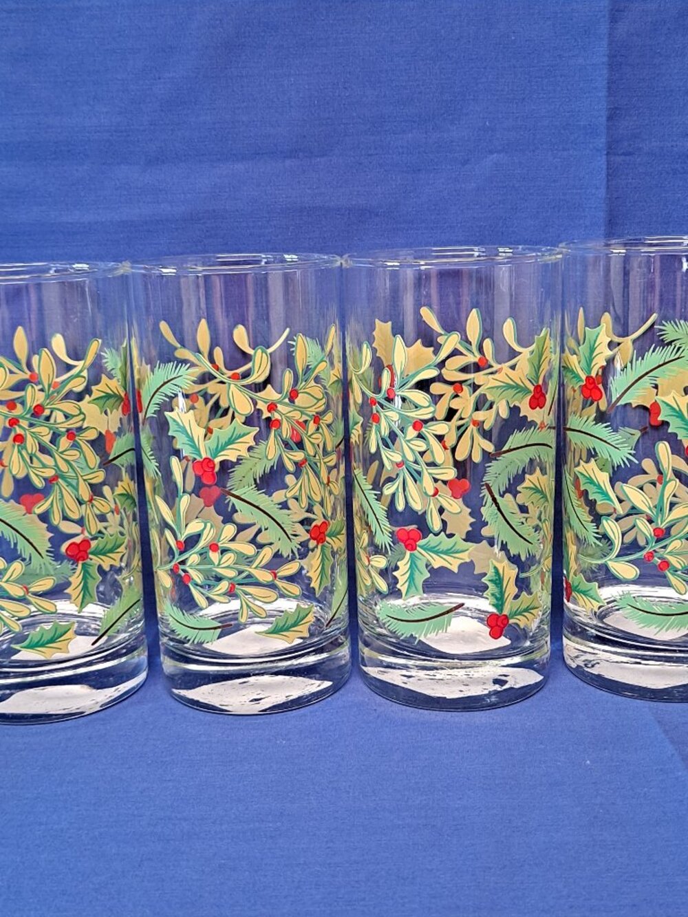 Set 4 Royal Norfolk HOLLY BERRY Mistletoe GLASSES Christmas Tumblers 16 oz Drink